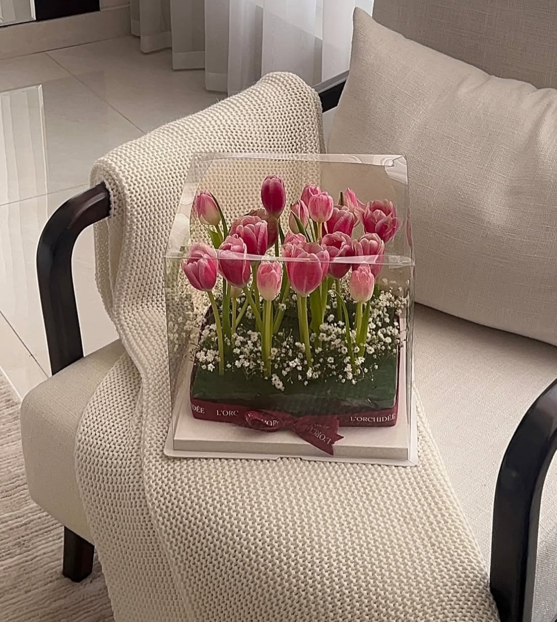 Tulip box