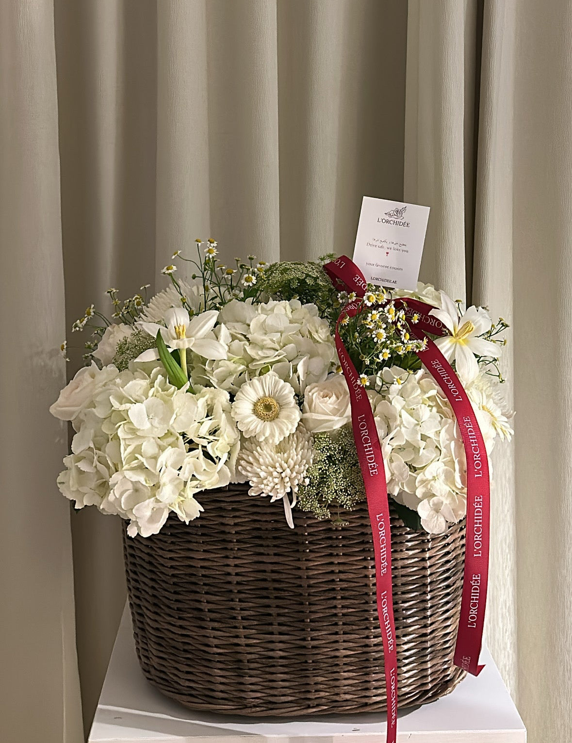 White Grace basket