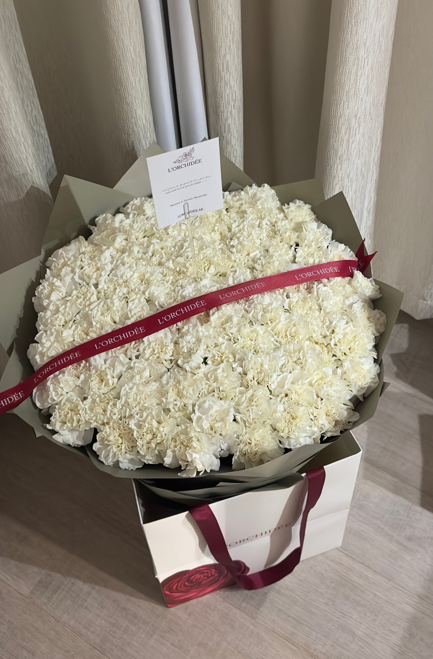 Étoile Blanche (100 stems)